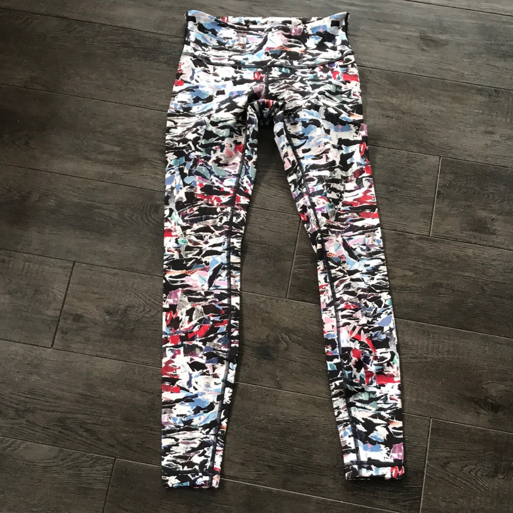 #10 Lululemon colorful leggings 🍋